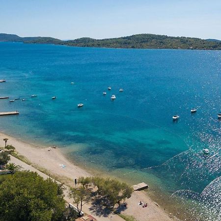 Apartments Secret Garden Βόντιτσε Εξωτερικό φωτογραφία